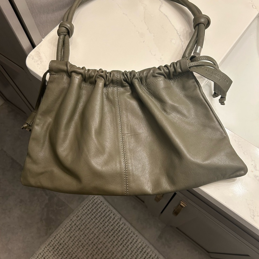 Topshop Olive Drawstring leather Shoulder Bag - Picture 4 of 10